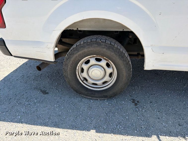 image for item MZ9836 2016 Ford F150 Ext. Cab pickup truck