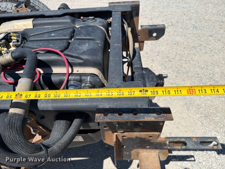 image for item MZ9837 2019 Ford F550 Super Duty Crew Cab truck cab and chassis