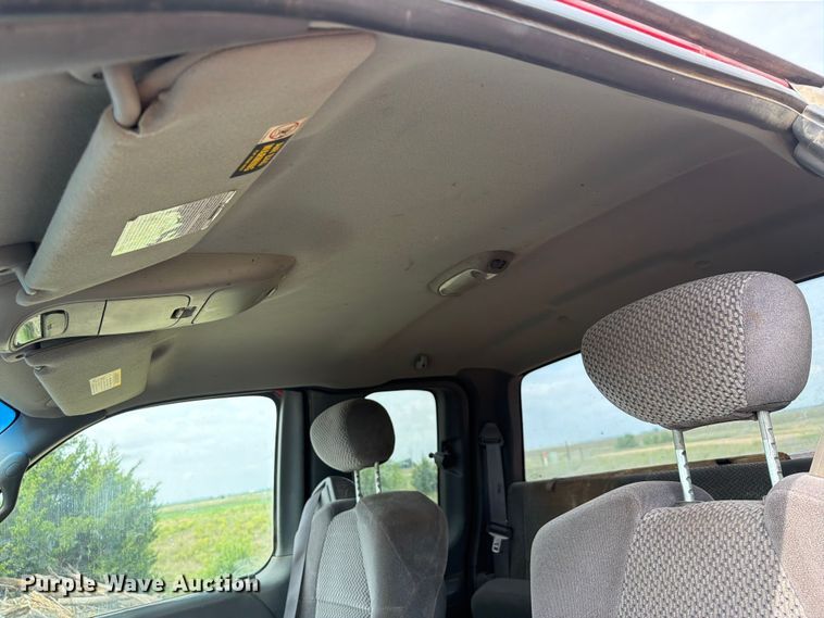 image for item NA9402 2002 Ford F150 Ext. Cab pickup truck