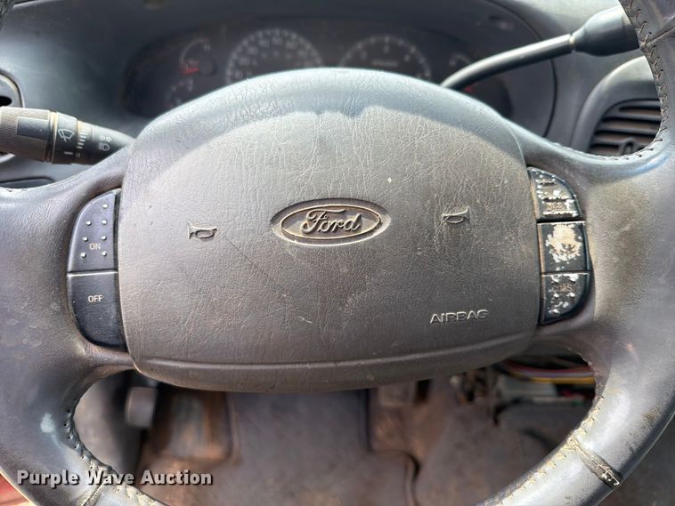 image for item NA9402 2002 Ford F150 Ext. Cab pickup truck