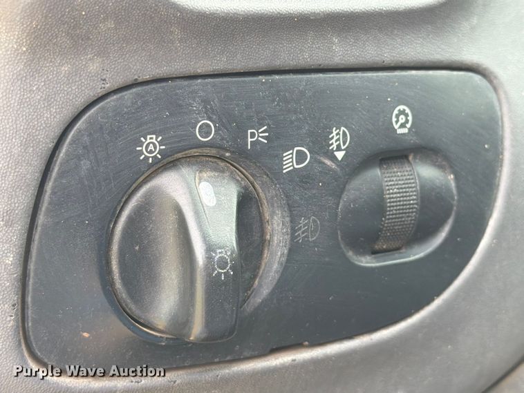 image for item NA9402 2002 Ford F150 Ext. Cab pickup truck