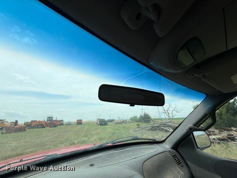 image for item NA9402 2002 Ford F150 Ext. Cab pickup truck