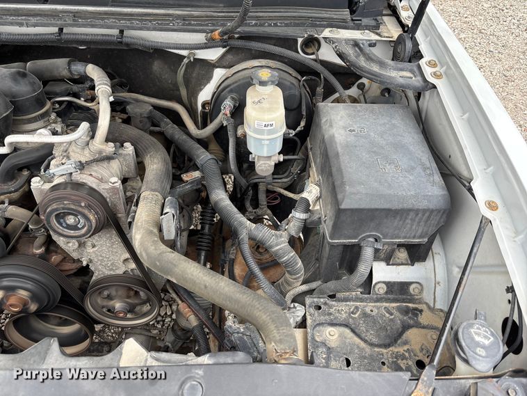 image for item NM9865 2011 Chevrolet Silverado 1500 pickup truck