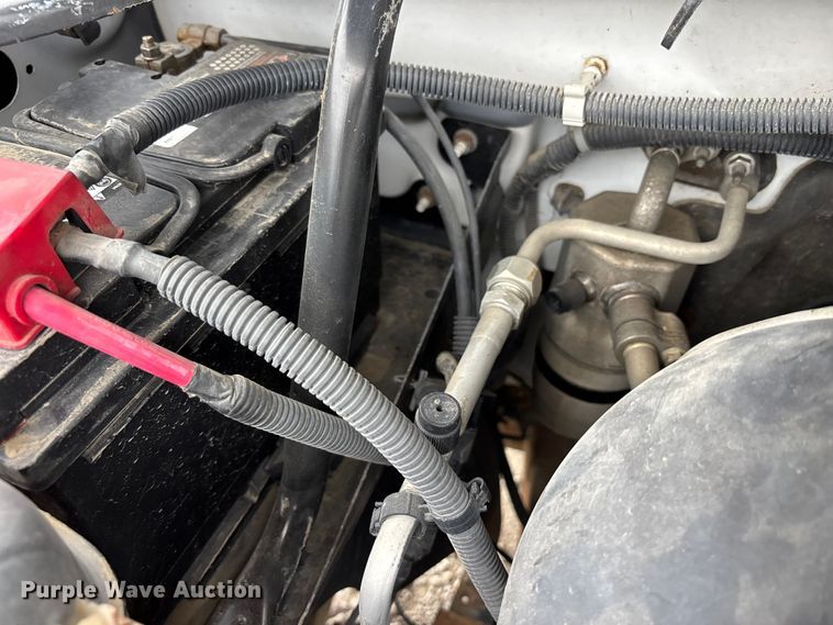 image for item NM9865 2011 Chevrolet Silverado 1500 pickup truck