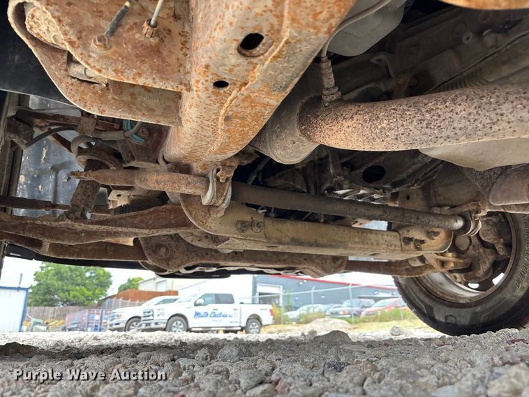 image for item NM9865 2011 Chevrolet Silverado 1500 pickup truck