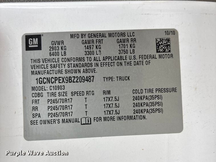 image for item NM9865 2011 Chevrolet Silverado 1500 pickup truck