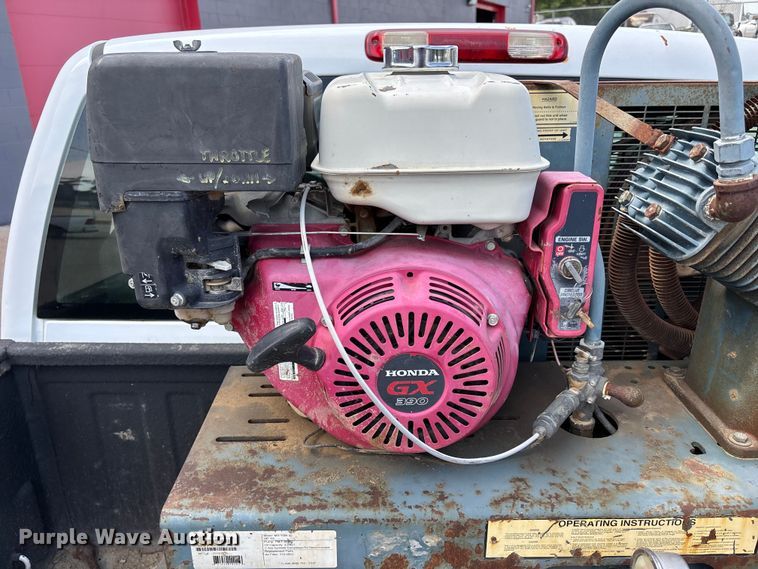 image for item NM9867 2006 Chevrolet Silverado 1500 pickup truck