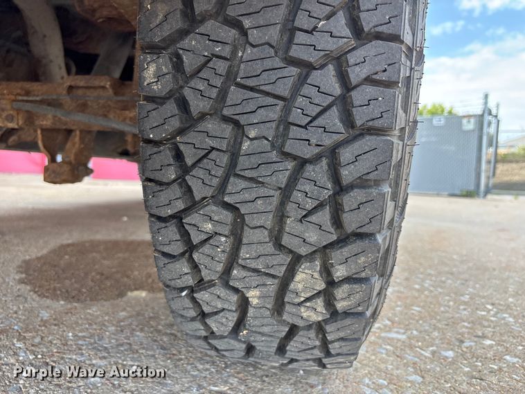 image for item NM9867 2006 Chevrolet Silverado 1500 pickup truck
