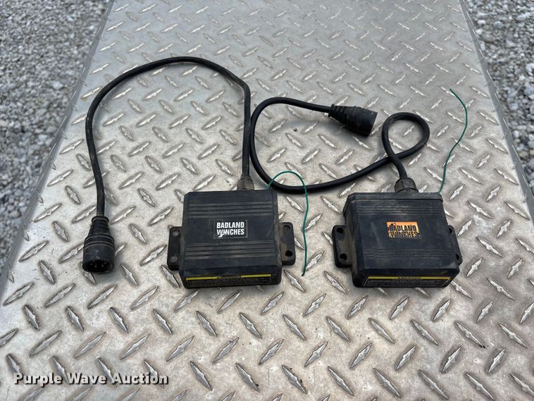 image for item NM9872 2007 Quality W50 car carrier