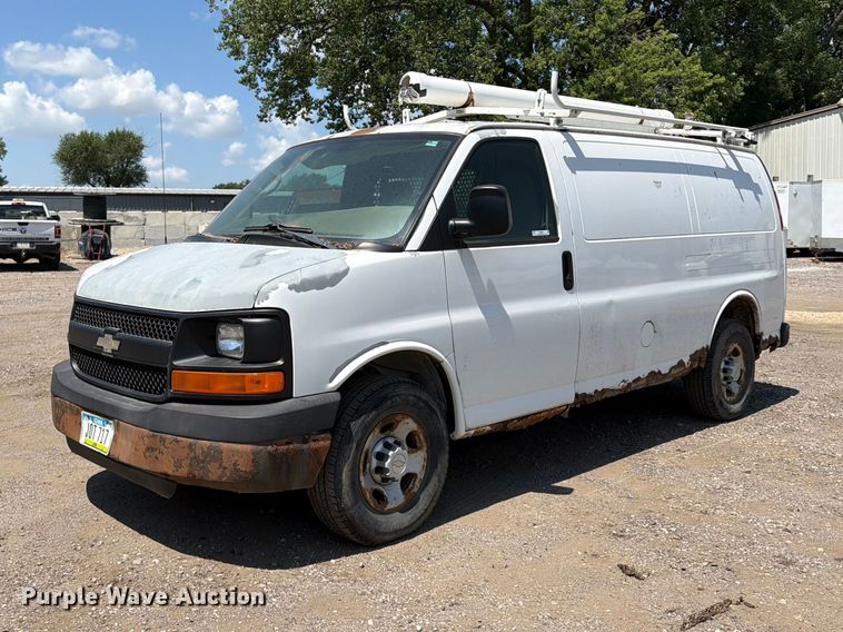 2007 Chevrolet Express 2500 van
