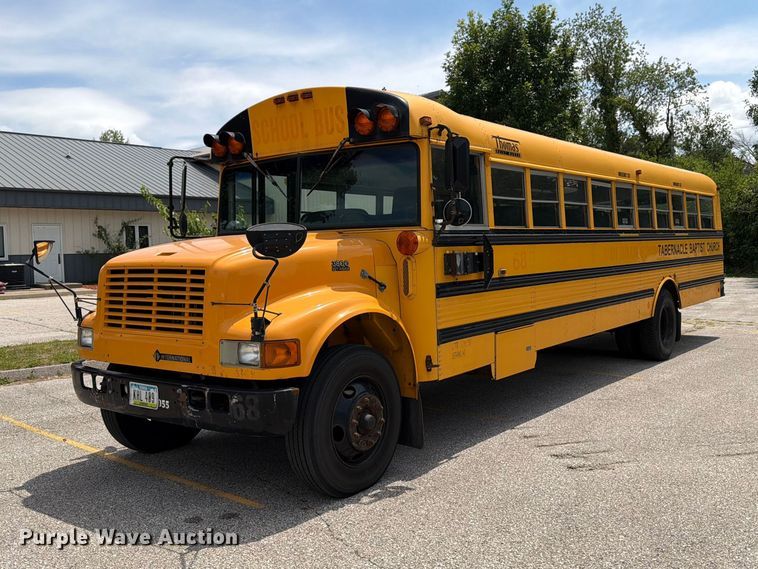1997 International 3800 school bus