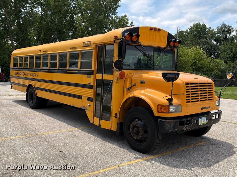 image for item OE9650 1997 International 3800 school bus