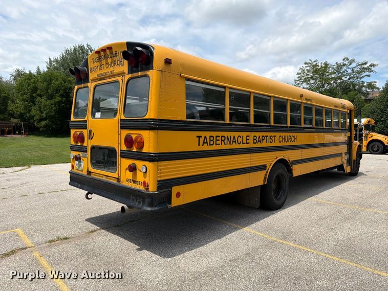 image for item OE9650 1997 International 3800 school bus