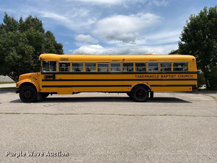 image for item OE9650 1997 International 3800 school bus