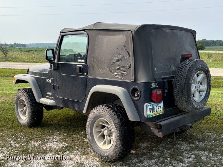 image for item OE9660 2003 Jeep Wrangler SUV