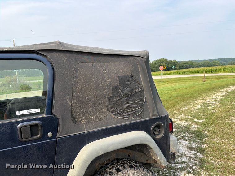 image for item OE9660 2003 Jeep Wrangler SUV