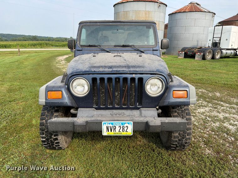 image for item OE9660 2003 Jeep Wrangler SUV