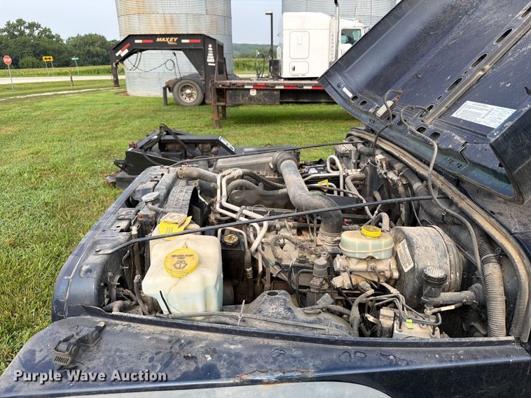 image for item OE9660 2003 Jeep Wrangler SUV