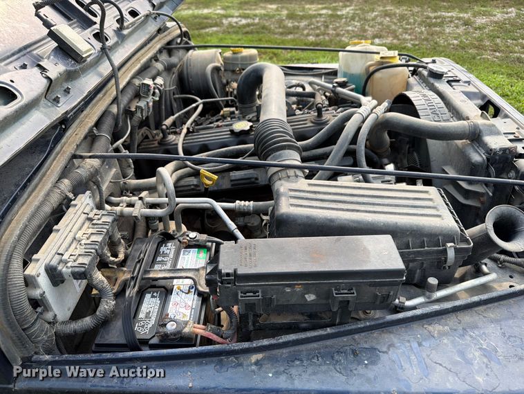 image for item OE9660 2003 Jeep Wrangler SUV
