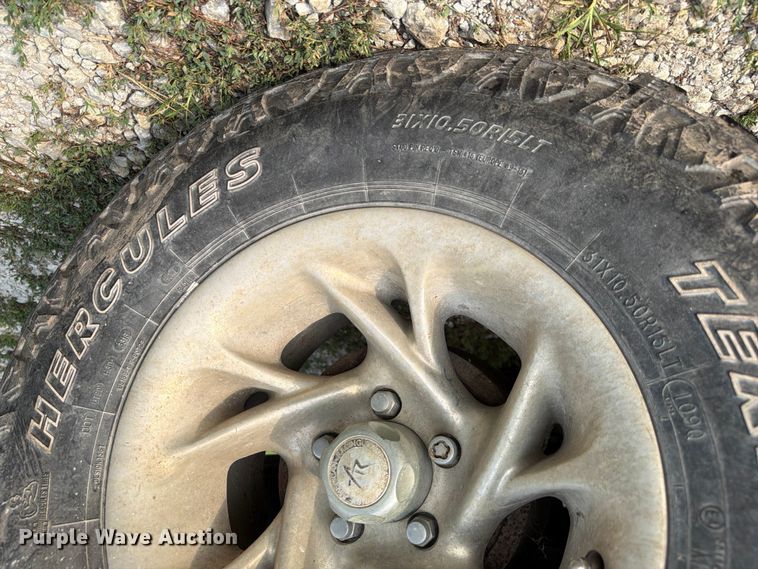 image for item OE9660 2003 Jeep Wrangler SUV