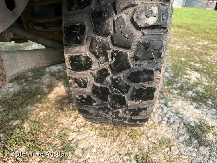 image for item OE9660 2003 Jeep Wrangler SUV