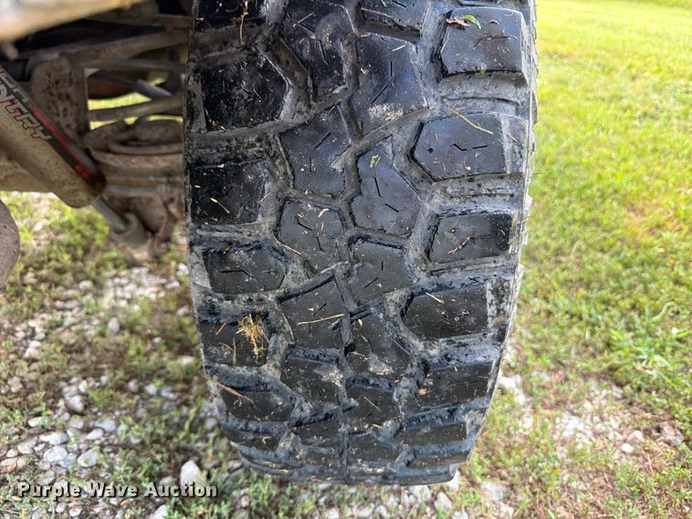 image for item OE9660 2003 Jeep Wrangler SUV