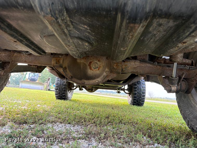 image for item OE9660 2003 Jeep Wrangler SUV