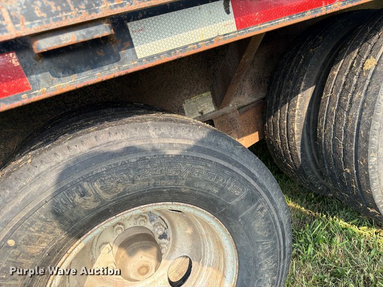 image for item OE9662 2013 Maxey Trailers Mfg equipment trailer
