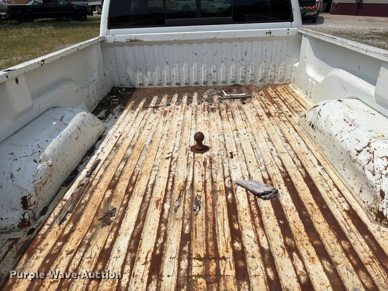 image for item OE9676 2001 Dodge Ram 2500 Ext. Cab pickup truck