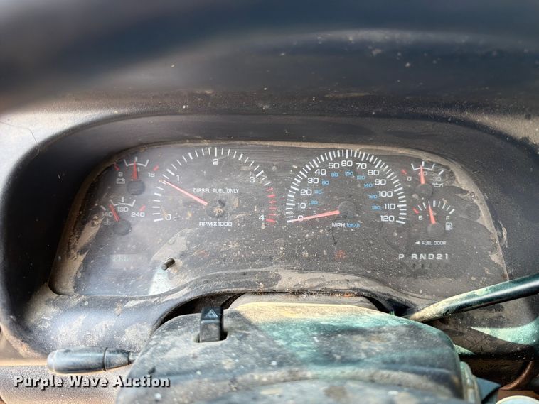 image for item OE9676 2001 Dodge Ram 2500 Ext. Cab pickup truck