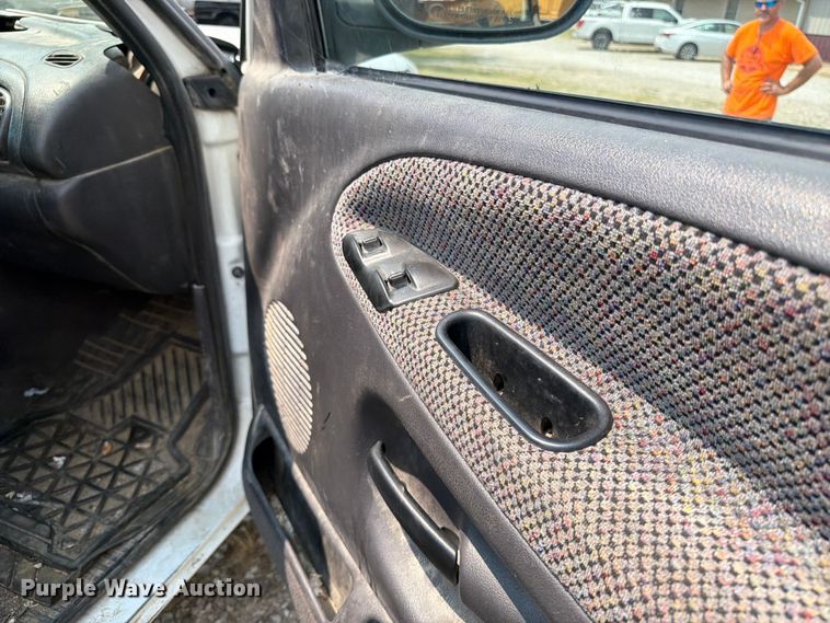 image for item OE9676 2001 Dodge Ram 2500 Ext. Cab pickup truck