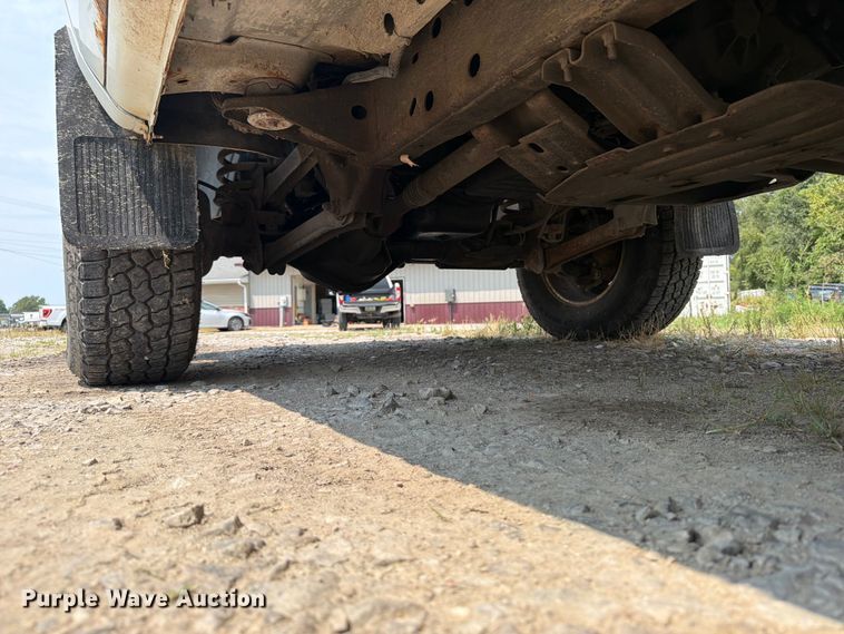 image for item OE9676 2001 Dodge Ram 2500 Ext. Cab pickup truck