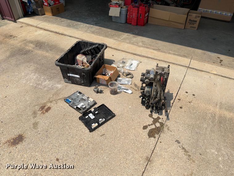 Aerial lift parts