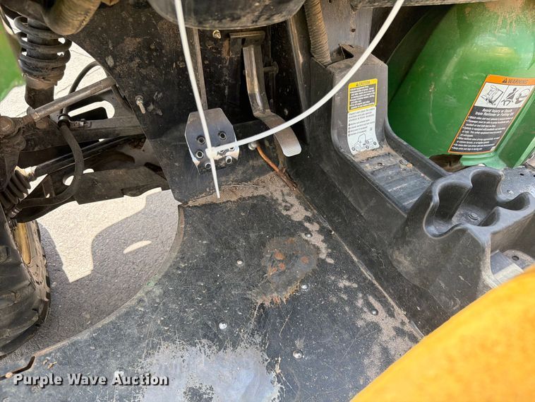 image for item YA3434 2014 John Deere 855D utility vehicle