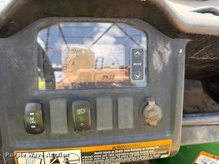 image for item YA3434 2014 John Deere 855D utility vehicle