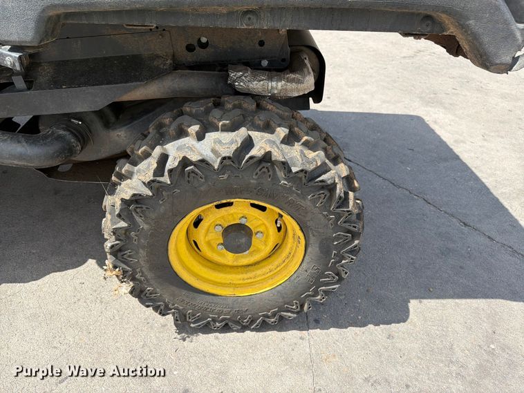 image for item YA3434 2014 John Deere 855D utility vehicle
