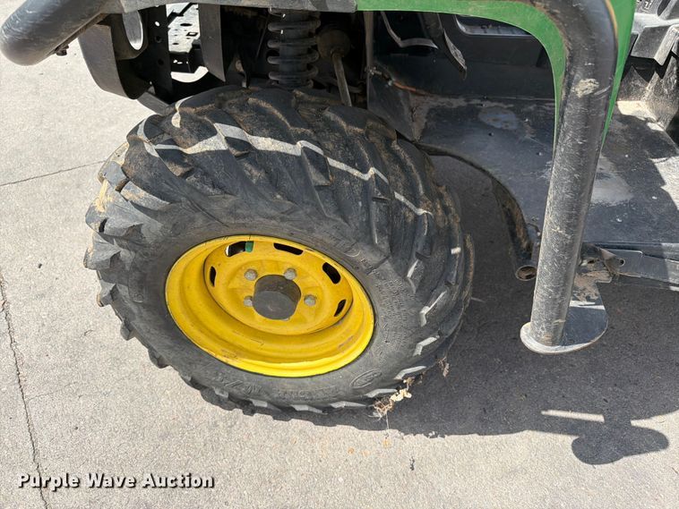 image for item YA3434 2014 John Deere 855D utility vehicle