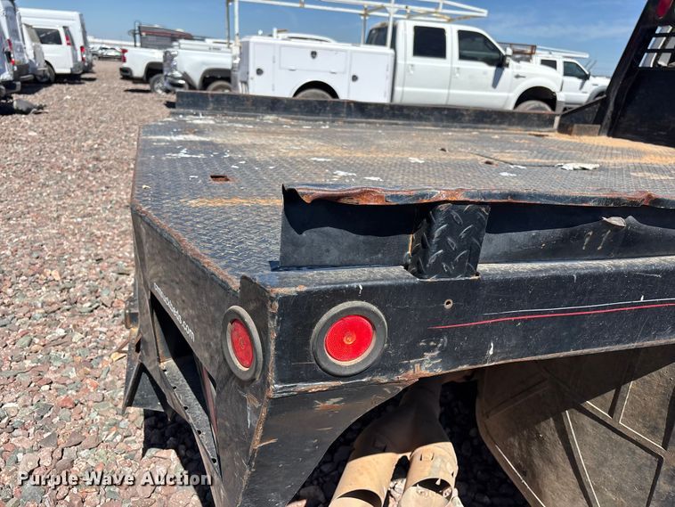 image for item YA3561 2012 Ford F350 Super Duty Ext. Cab flatbed pickup truck