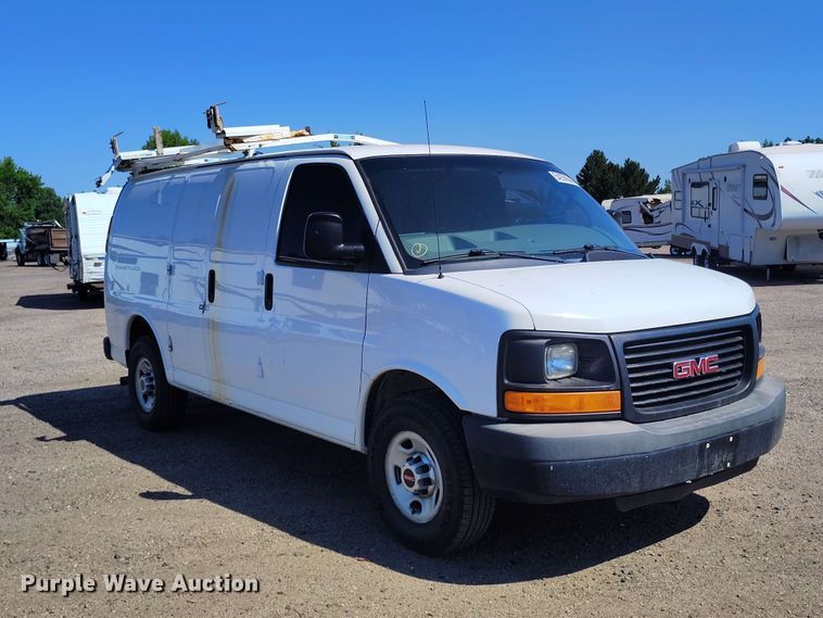 image for item YA3616 2015 GMC Savana 2500 van