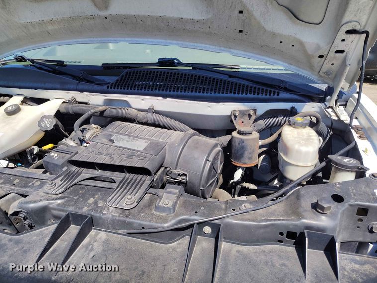 image for item YA3616 2015 GMC Savana 2500 van