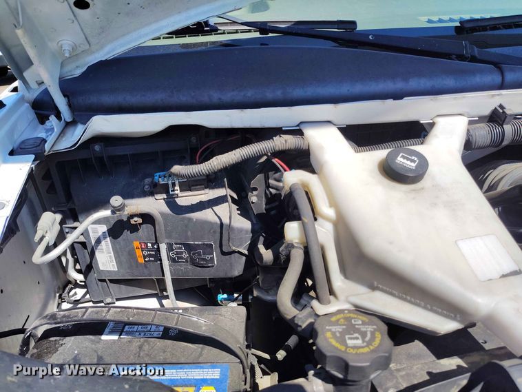image for item YA3616 2015 GMC Savana 2500 van