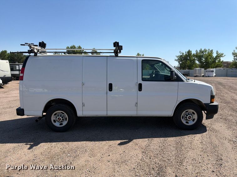 image for item YA3617 2018 GMC Savana 2500 van