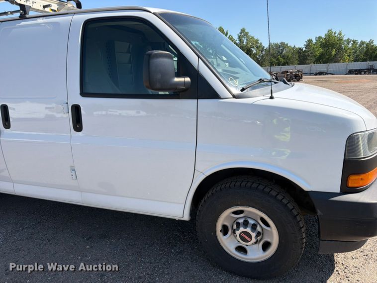 image for item YA3617 2018 GMC Savana 2500 van