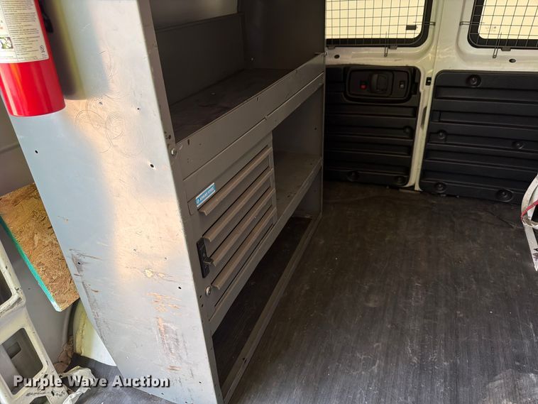 image for item YA3617 2018 GMC Savana 2500 van