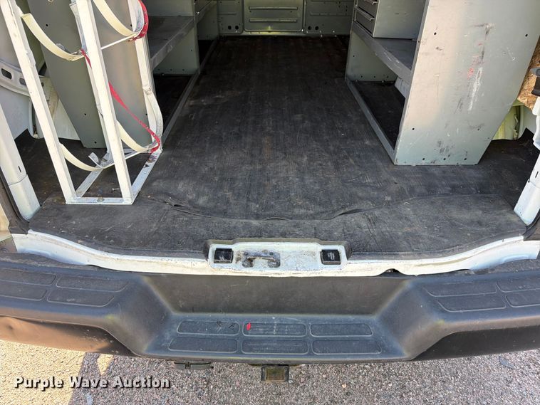 image for item YA3617 2018 GMC Savana 2500 van