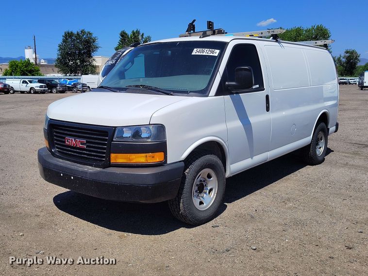 image for item YA3618 2020 GMC Savana 2500 van