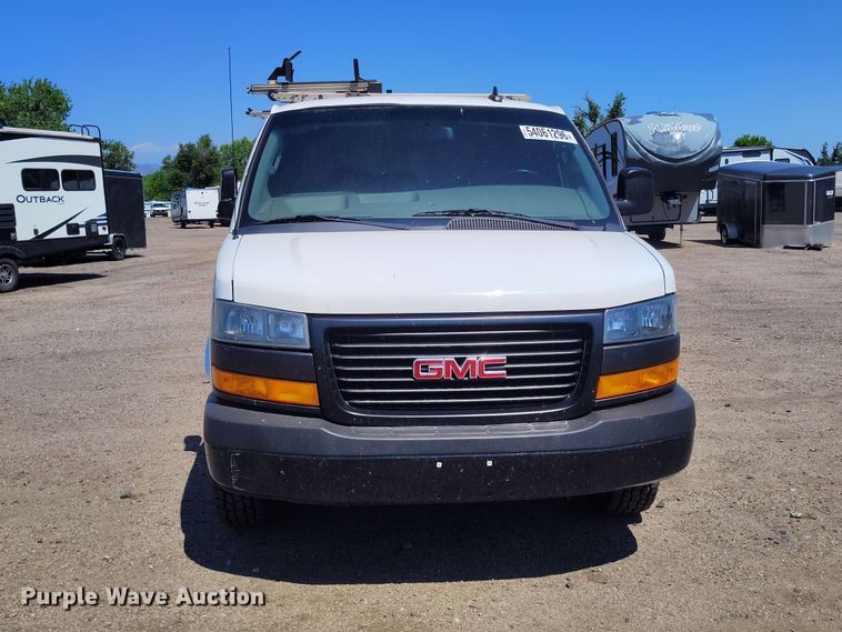 image for item YA3618 2020 GMC Savana 2500 van