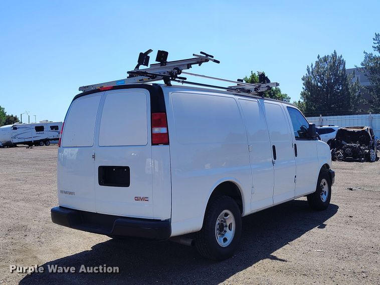 image for item YA3618 2020 GMC Savana 2500 van