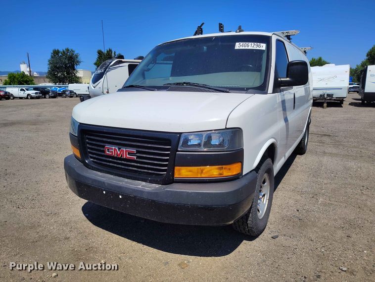 image for item YA3618 2020 GMC Savana 2500 van