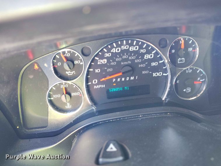 image for item YA3618 2020 GMC Savana 2500 van